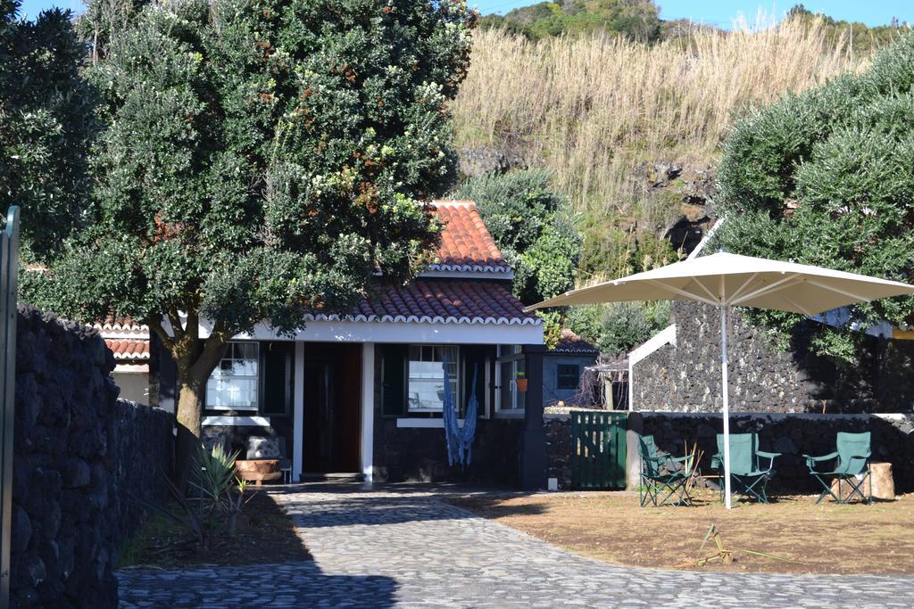 Casa Doce Mar Guest House Feteira  ภายนอก รูปภาพ